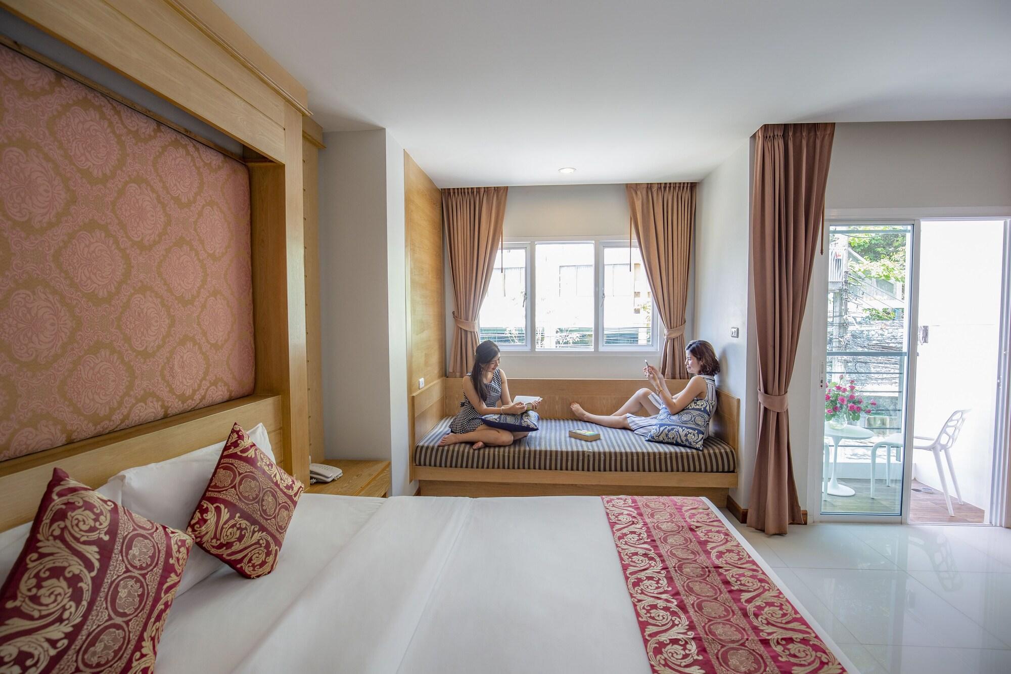 Sungthong Kamala Beach Resort Bagian luar foto