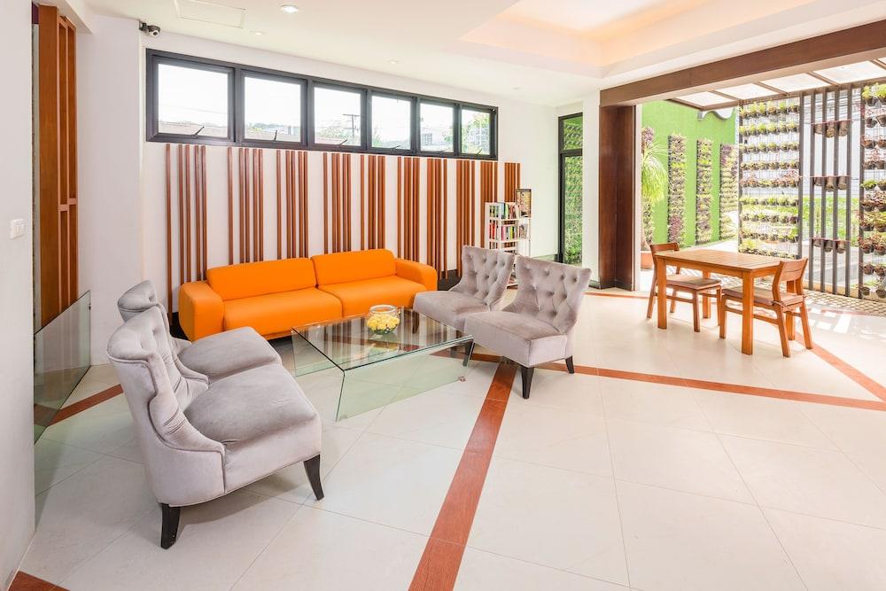 Sungthong Kamala Beach Resort Bagian luar foto