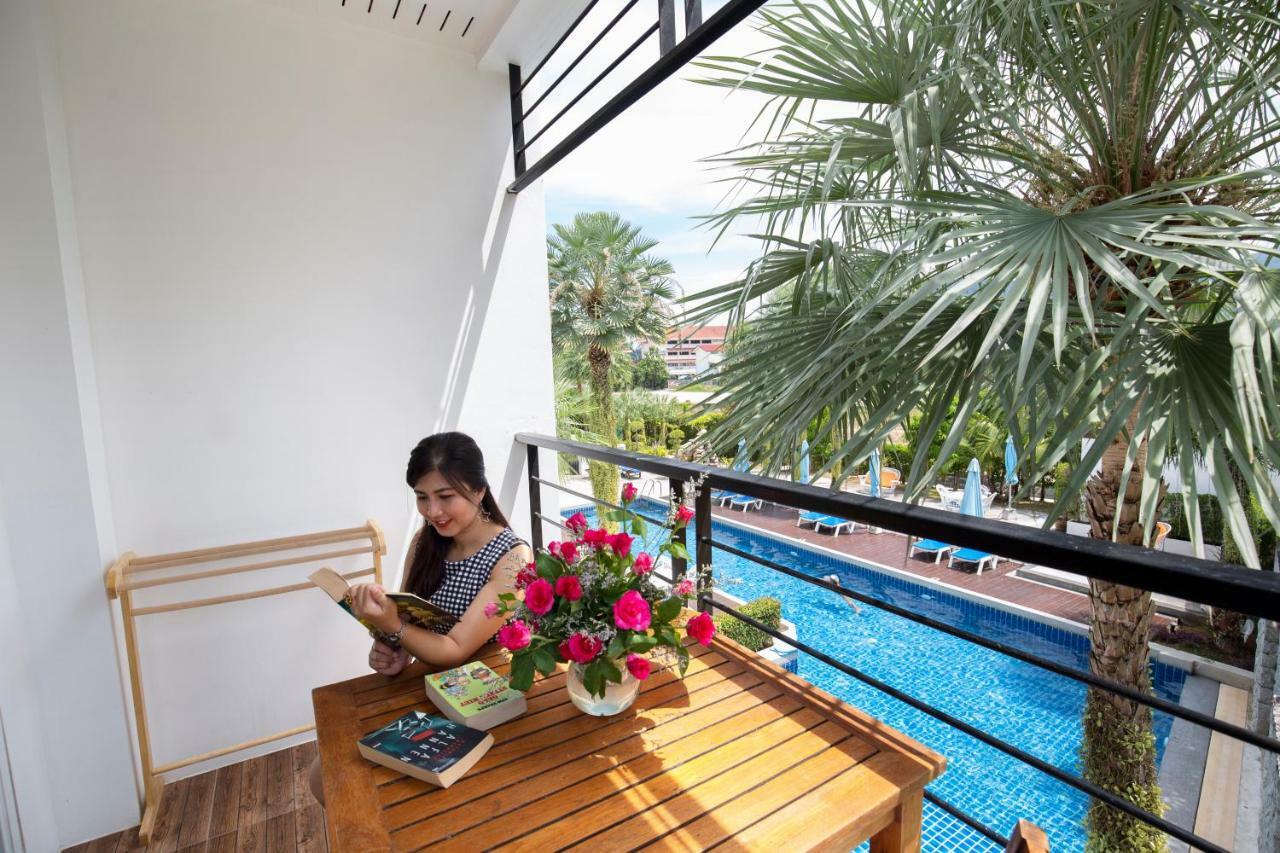 Sungthong Kamala Beach Resort Bagian luar foto